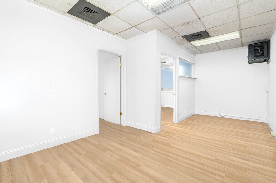 More Photos Of 1980 N Atlantic Ave, Cocoa Beach Medical For Lease