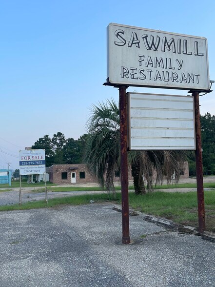 More Photos Of 2205 Highway 49, Wiggins Specialty For Sale