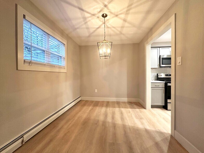 More Photos Of 200 Spruce St, Doylestown Multifamily For Sale