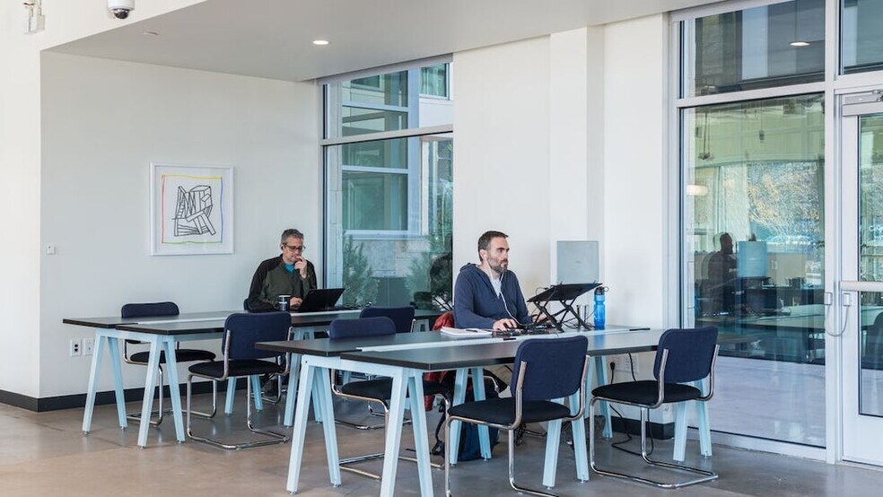 More Photos Of 2755 Canyon Blvd, Boulder Coworking Space