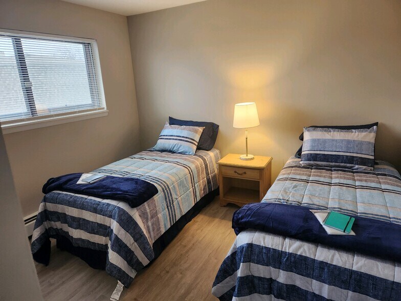 More Photos Of 536 Schroeder Ave, Peotone Apartments For Sale