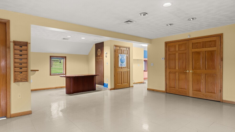 More Photos Of 26 Benton Rd, Wassaic Office For Lease