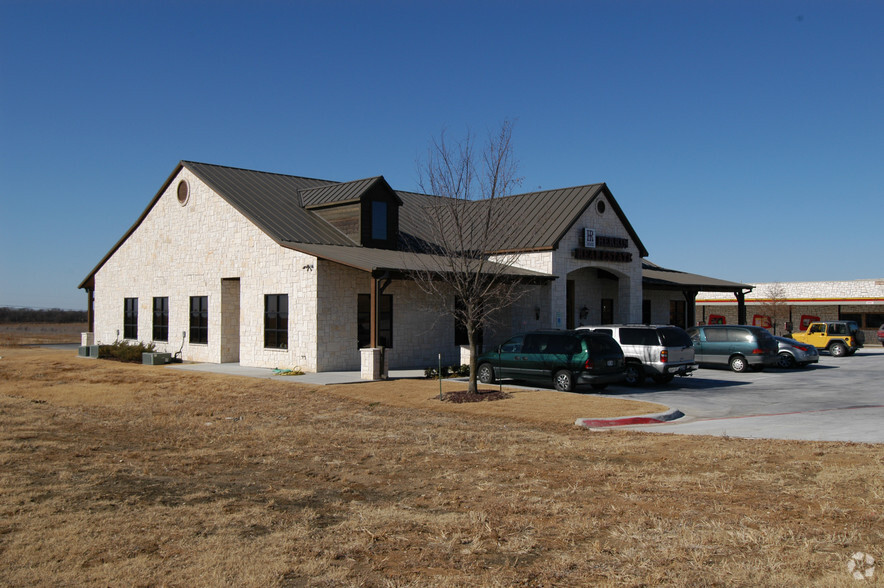 Primary Photo Of 1341 Preston Rd, Celina Office For Lease