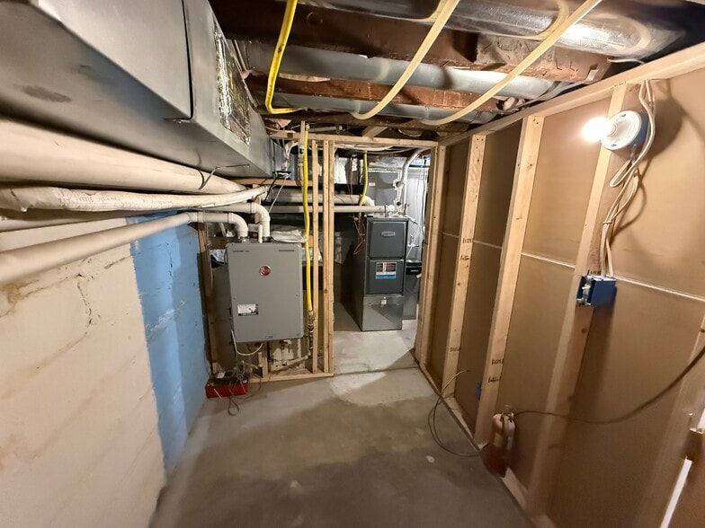 More Photos Of 1594-1598 W Alameda Ave, Denver Storefront Retail Residential For Sale