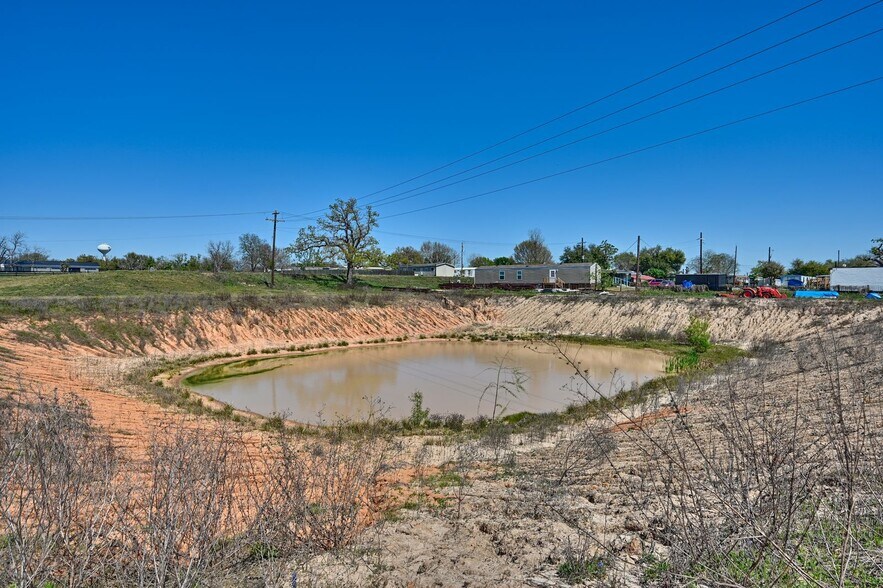 More Photos Of 1057 Tesch St, Bellville Industrial For Lease