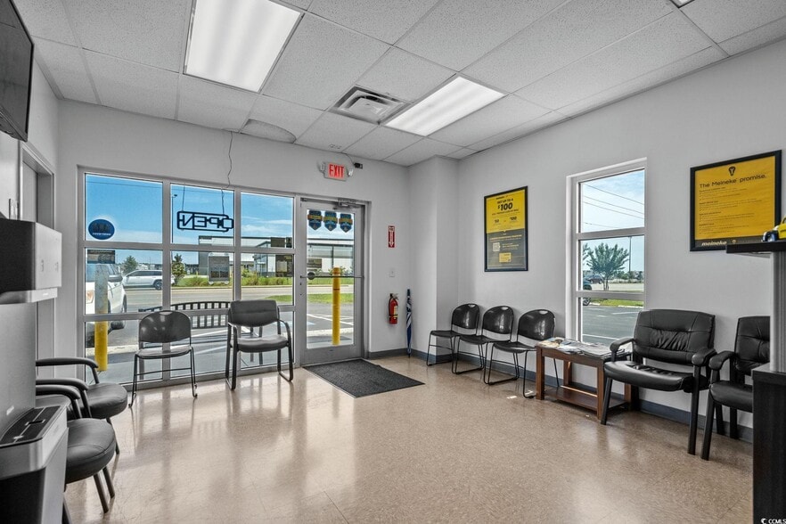 More Photos Of 362 George Bishop Pky, Myrtle Beach Auto Repair For Sale