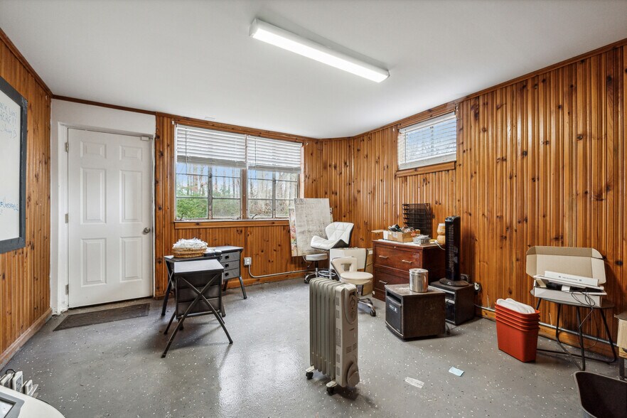 More Photos Of 5615 Cumming Hwy, Canton General Retail For Sale
