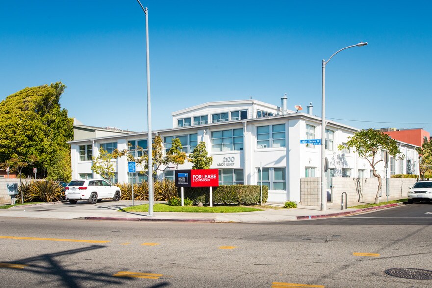 More Photos Of 2100 Abbot Kinney Blvd, Venice Office For Lease