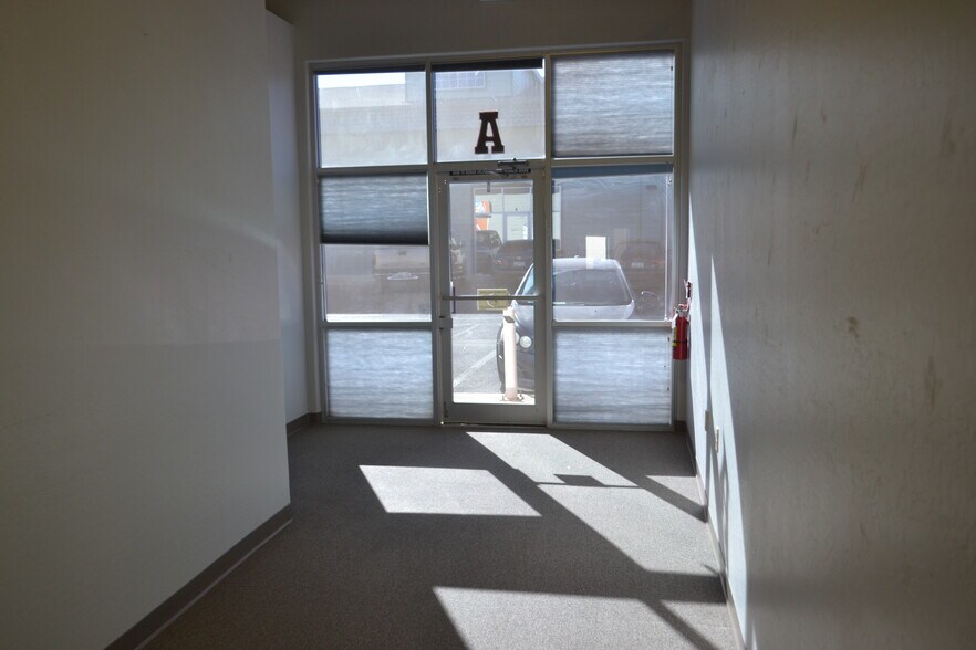 More Photos Of 6717-6719 E 2nd St, Prescott Valley General Retail For Lease