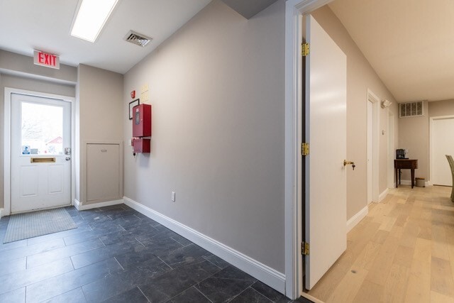 More Photos Of 2 Rhubena St, Framingham Manufacturing For Sale