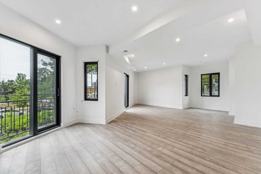 More Photos Of 1001 Rhode Island Ave NE, Washington Apartments For Sale