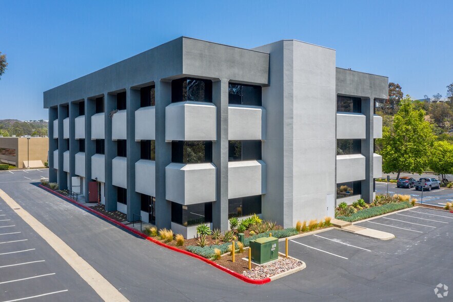 More Photos Of 5280 Carroll Canyon Rd, San Diego Office For Lease