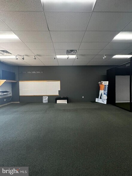 More Photos Of 9917 Stephen Decatur Hwy, Berlin General Retail For Lease