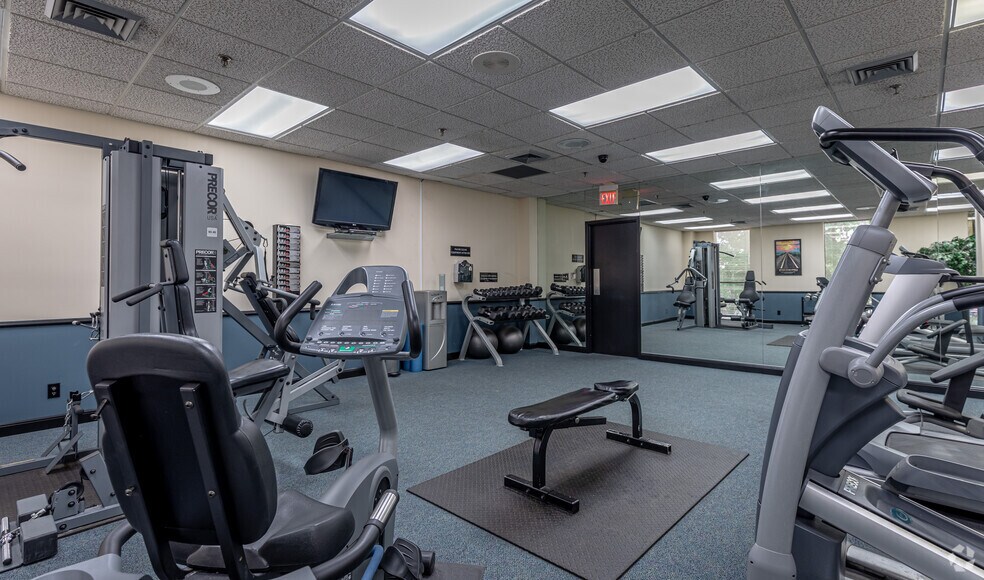 More Photos Of 1515 N Federal Hwy, Boca Raton Coworking Space