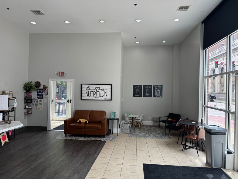 More Photos Of 300 Main St, Evansville Apartments For Sale
