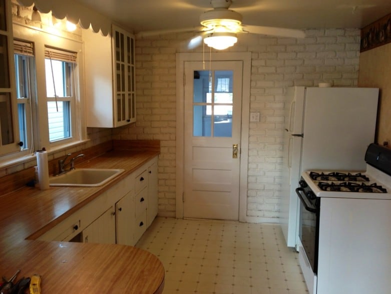 More Photos Of 150 Jerusalem Ave, Massapequa Office For Sale