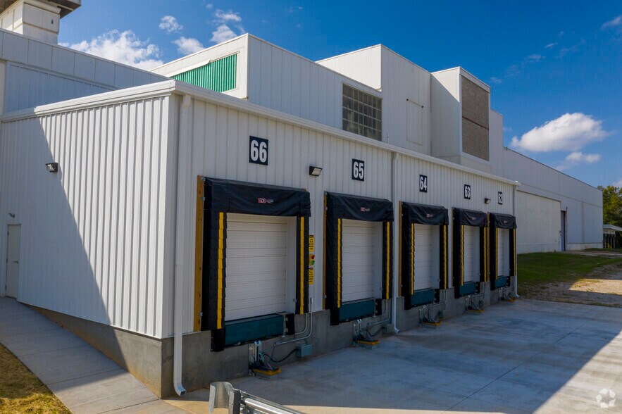 More Photos Of 4301 Evans To Locks Rd, Evans Manufacturing For Lease