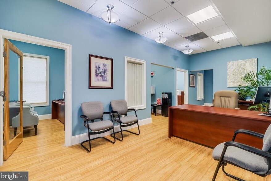 More Photos Of 9120 Chesapeake Ave, North Beach Medical For Lease