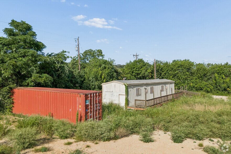 More Photos Of 12905 Lowden Ln, Manchaca Land For Sale