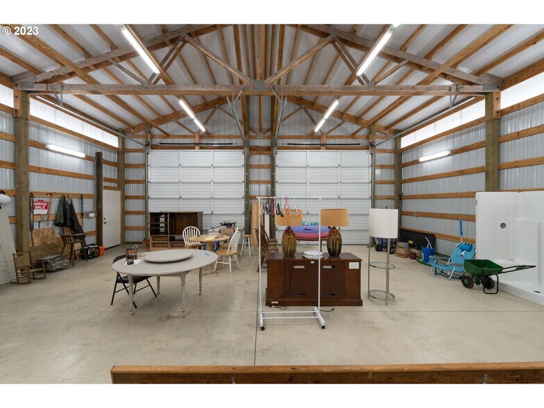 More Photos Of 94755 Quiet Valley Ln, Myrtle Point Warehouse For Lease