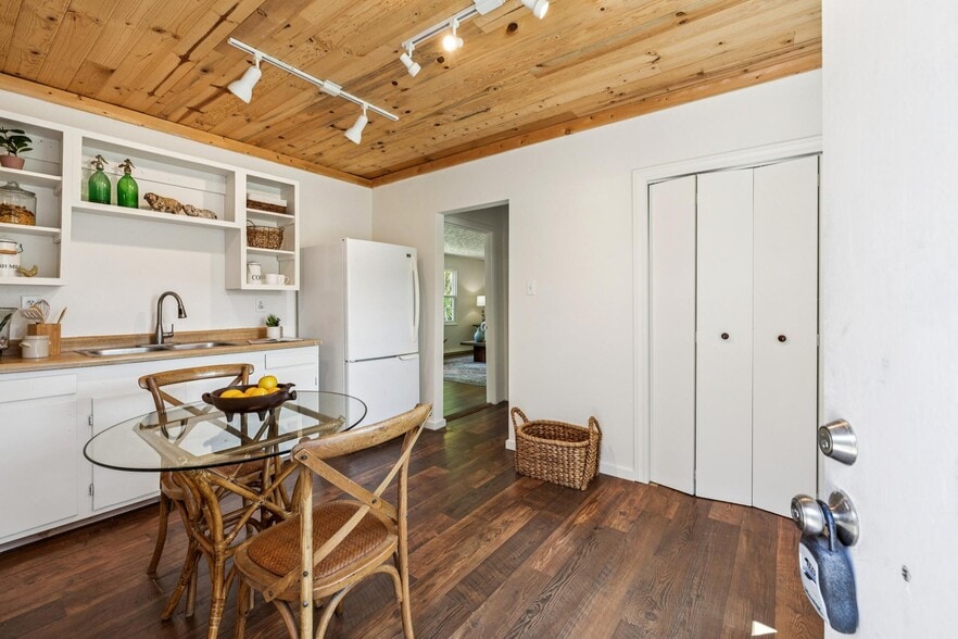 More Photos Of 1650 Stage Rd, Pescadero Specialty For Sale
