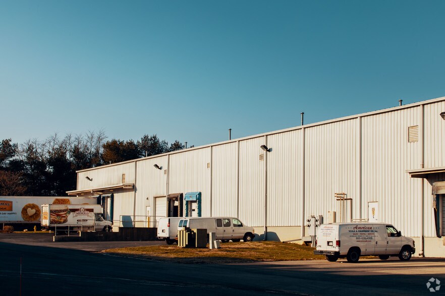 More Photos Of 4613 Wedgewood Blvd, Frederick Warehouse For Lease