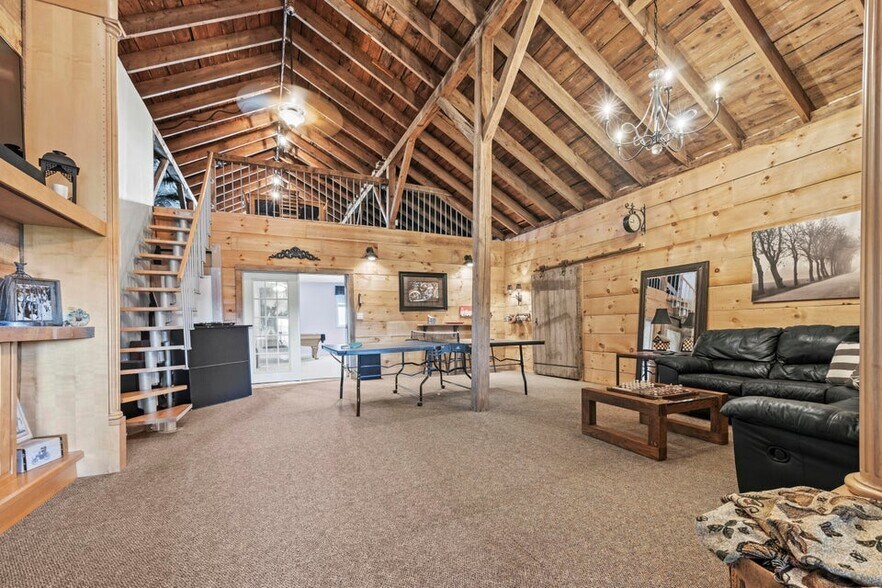More Photos Of 245 Arundel Rd, Kennebunkport Lodge Meeting Hall For Sale