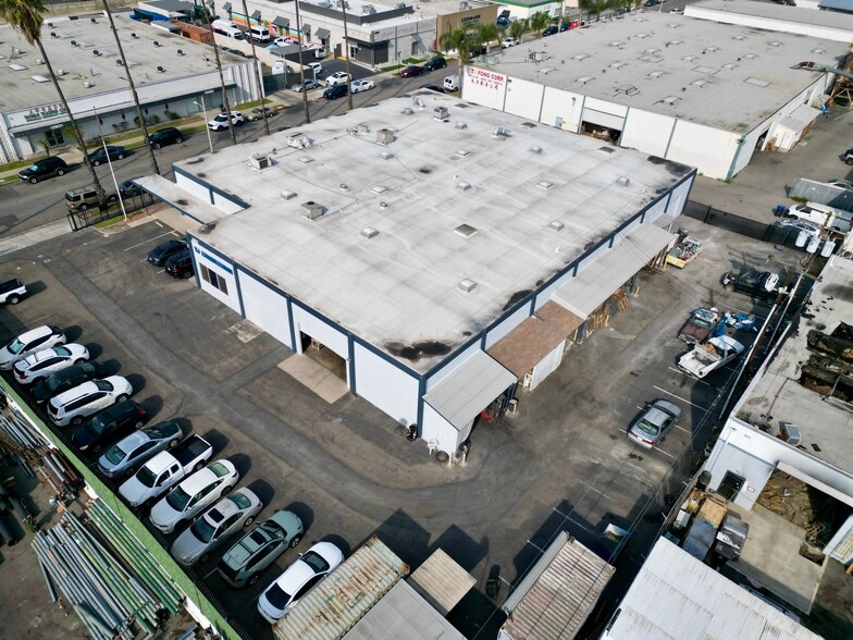 More Photos Of 13902 West St, Garden Grove Warehouse For Lease