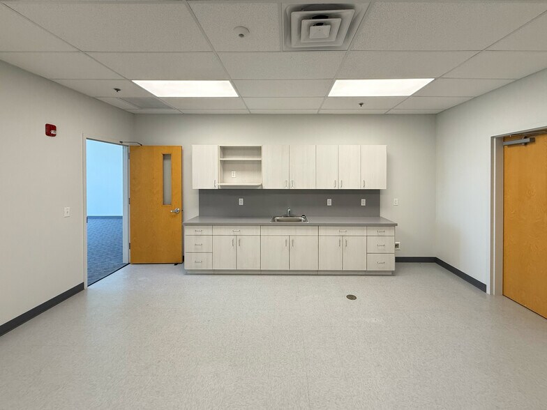 More Photos Of 1500 E 2nd St, Eddystone Warehouse For Lease