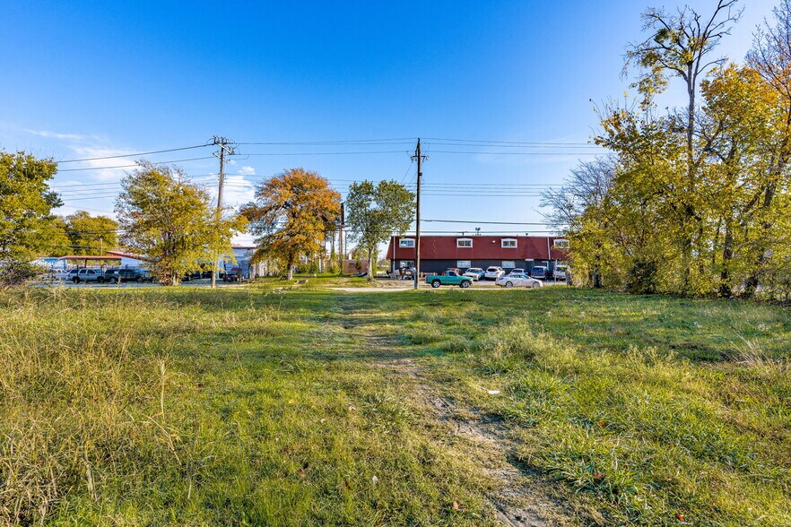 More Photos Of 1627 Fitzhugh, Dallas Land For Sale