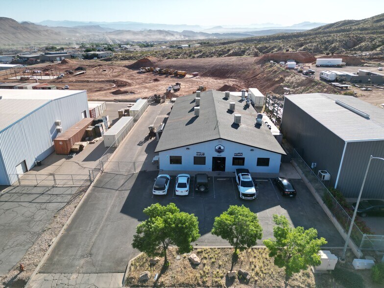 More Photos Of 1529 S Sandhill Dr, Washington Industrial For Sale