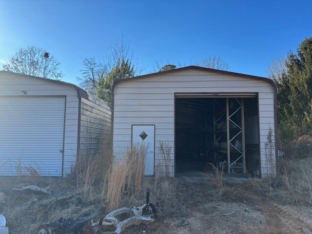 More Photos Of 9316 US Highway 220 Bus N, Randleman Specialty For Sale