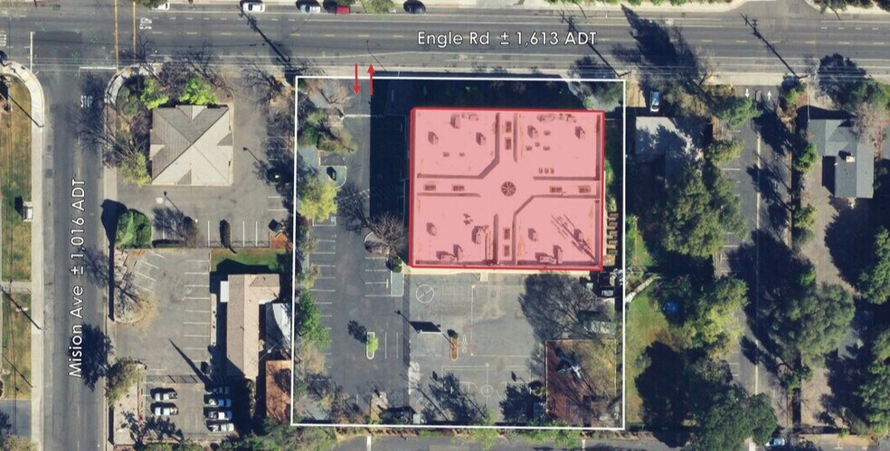 More Photos Of 4718-4740 Engle Rd, Carmichael Loft Creative Space For Lease