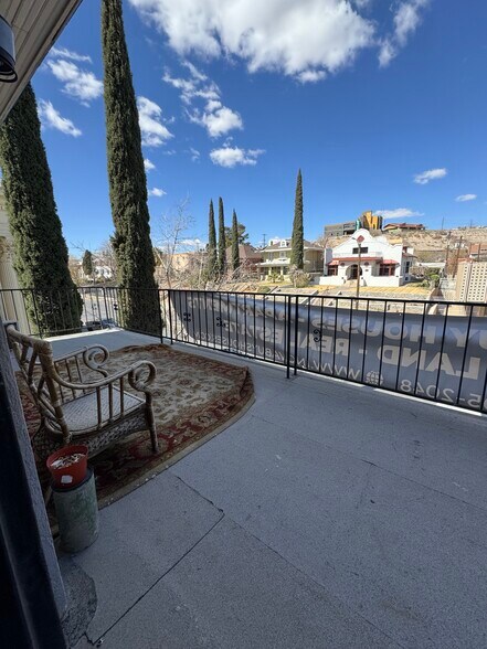 More Photos Of 1522 Montana Ave, El Paso Loft Creative Space For Sale