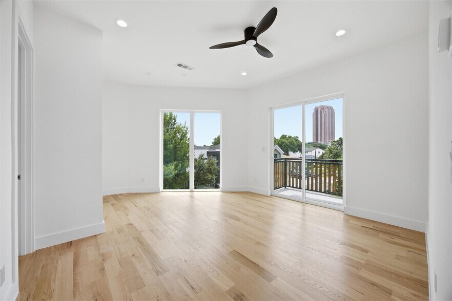 More Photos Of 4605 Belmont Ave, Dallas Apartments For Sale