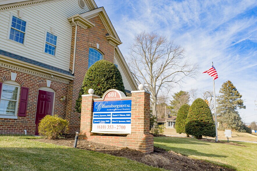 More Photos Of 601 Williamsburg Dr, Broomall Medical For Sale