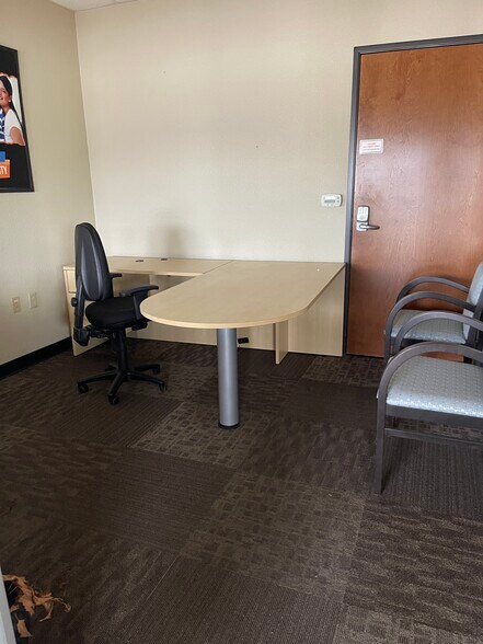 More Photos Of 1205 Hovey St, Bridgeport Auto Dealership For Lease