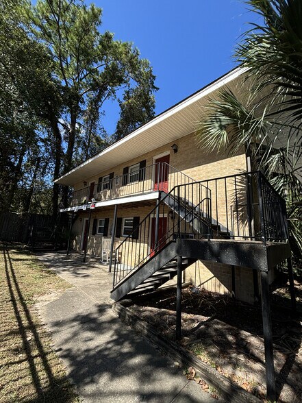 More Photos Of 2630-2670 W Pensacola St, Tallahassee Apartments For Sale