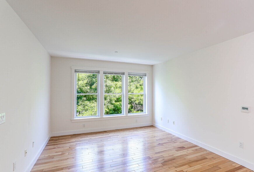 More Photos Of 87 New St, Cambridge Apartments For Sale