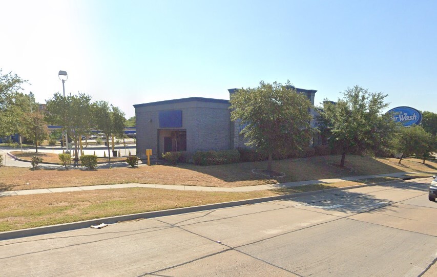 More Photos Of 2561 MacArthur Blvd, Lewisville Specialty For Sale