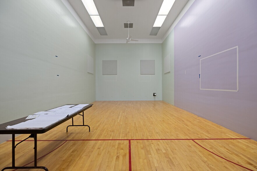 More Photos Of 68 Lyme Rd, Hanover Office Residential For Sale