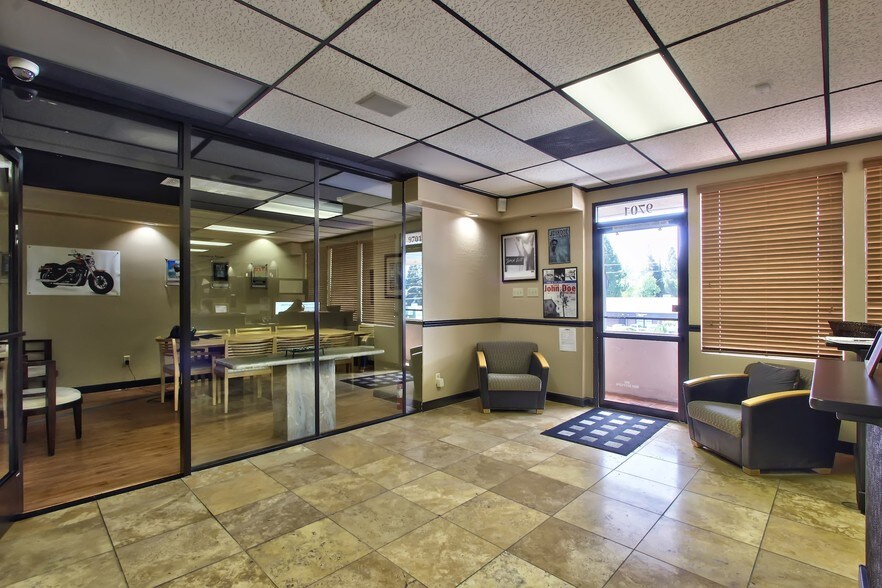 More Photos Of 9701 Fair Oaks Blvd, Fair Oaks Office For Lease