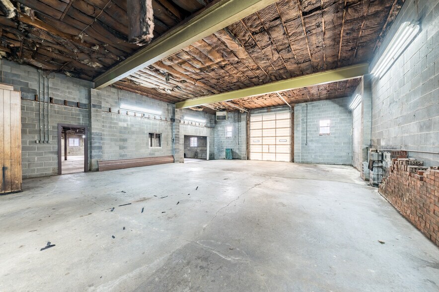 More Photos Of 1535 Sabraton Ave, Morgantown Service For Lease