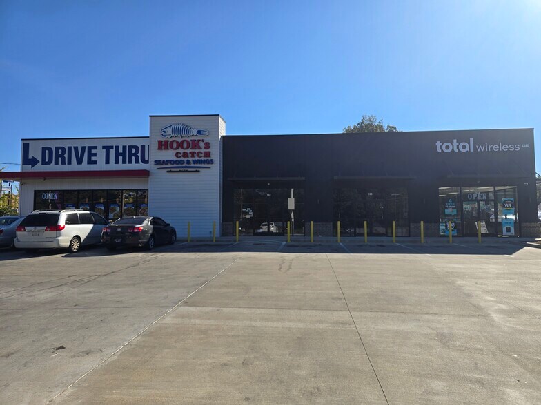 More Photos Of 4340 Elvis Presley Blvd, Memphis Restaurant For Lease