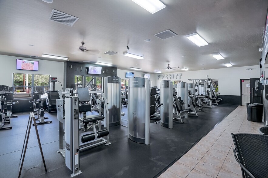 More Photos Of 301 Whipple St, Prescott Office For Lease