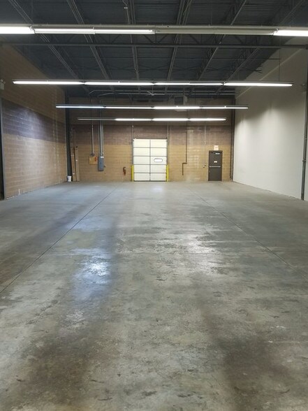 More Photos Of 70 Hillside Dr, Drums Flex For Lease