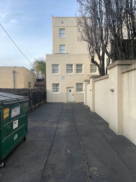 More Photos Of 424-448 Main St, Woodland Office Residential For Lease