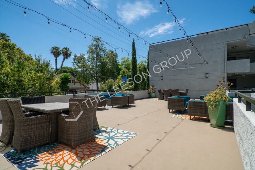More Photos Of 1722 N Bush St, Santa Ana Apartments For Sale