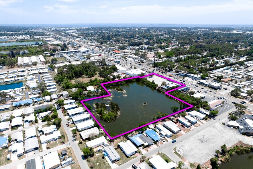 More Photos Of 5131 14th St W, Bradenton Restaurant For Sale