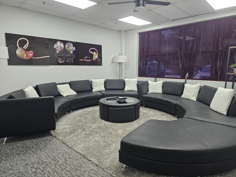 More Photos Of 1410 Indian Trail Lilburn Rd, Norcross Industrial For Sale